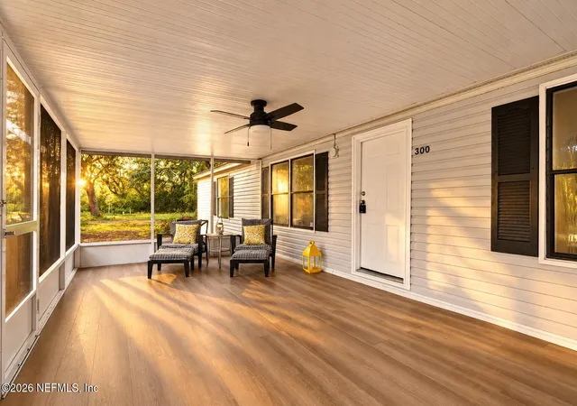 Photo 3 of Manufactured home for sale at 300 E Kansas St, Florahome, FL 32140 | MLS# 2169446 | Listing updated on 2026-10-27