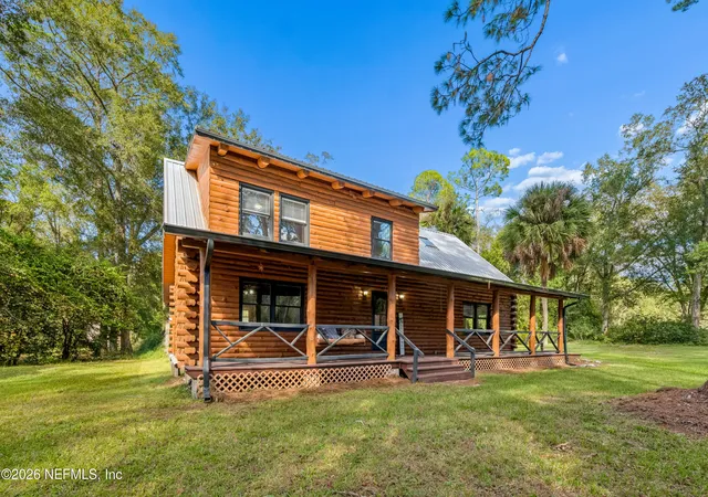 Photo 3 of Single family home for sale at 6747 SW 95th Street, Hampton, FL 32044 | MLS# 2169602 | Listing updated on 2026-10-23