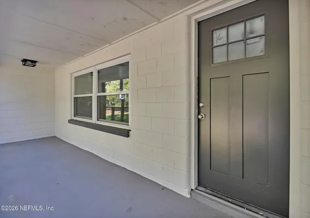 Photo 4 of Single family home for sale at 6141 Old Middleburg Rd S, Jacksonville, FL 32222 | MLS# 2169651 | Listing updated on 2026-10-28