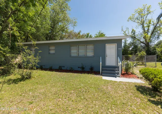 Photo 2 of Single family home for sale at 1922 Maclean Rd, Jacksonville, FL 32209 | MLS# 2169572 | Listing updated on 2026-10-16