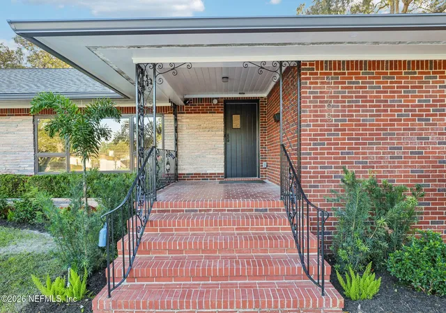 Photo 4 of Single family home for sale at 4768 Queen Ln, Jacksonville, FL 32210 | MLS# 2169738 | Listing updated on 2026-10-30