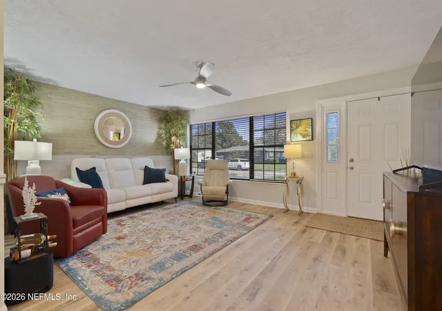Photo 4 of Single family home for sale at 752 Acapulco Rd, Jacksonville, FL 32216 | MLS# 2169694 | Listing updated on 2026-10-29