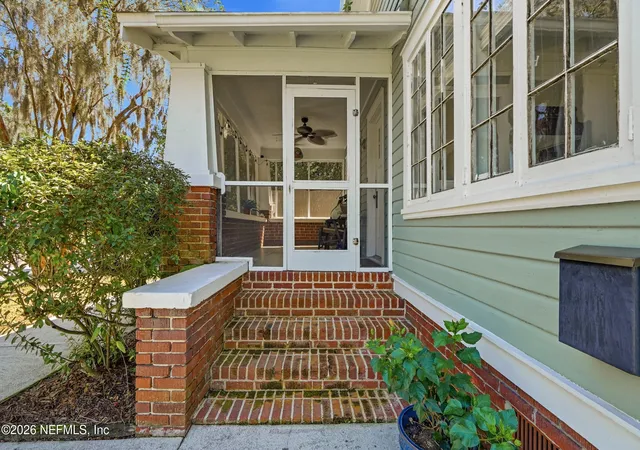 Photo 1 of Single family home for sale at 1616 Aberdeen St, Jacksonville, FL 32205 | MLS# 2169687 | Listing updated on 2026-10-29