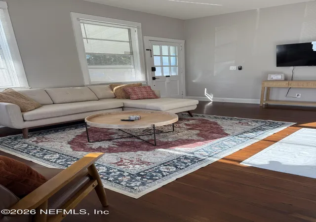 Photo 1 of Single family home for sale at 1747 Landon Ave, Jacksonville, FL 32207 | MLS# 2169862 | Listing updated on 2026-10-20
