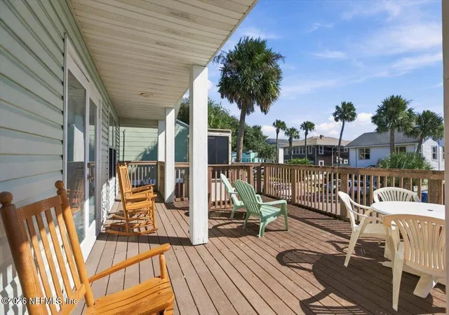 Photo 4 of Single family home for sale at 136 Bowles St, Neptune Beach, FL 32266 | MLS# 2170410 | Listing updated on 2026-10-27