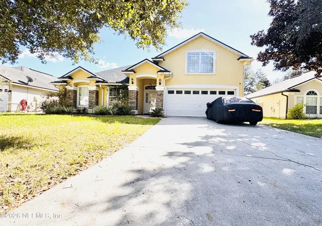 Photo 2 of Single family home for sale at 437 Fort Drum Ct, Saint Augustine, FL 32092 | MLS# 2170458 | Listing updated on 2026-10-26