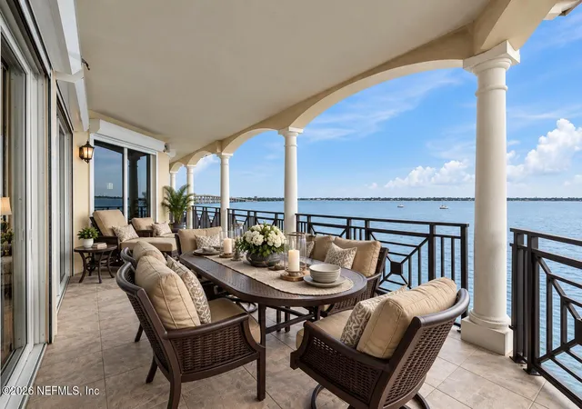 Listing Photo 5 - Condo for sale in building located at 2300 Front St, Melbourne, FL 32901 - Unit #400
