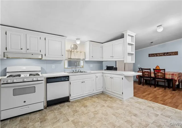 Photo 3 of Sale Pending at 17 Factory St, Cleveland, NY 13042 | MLS# S1647420 | Listing updated on 2026-09-24