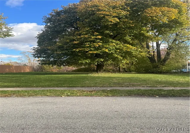 Photo 1 of Land for sale at 151 Kosciuszko St, Buffalo, NY 14212 | MLS# B1649754 | Listing updated on 2026-09-14