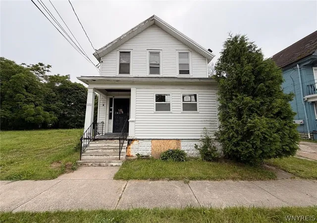 Photo 2 of Sale Pending at 255 Orange St, Buffalo, NY 14204 | MLS# B1655688 | Listing updated on 2026-08-26
