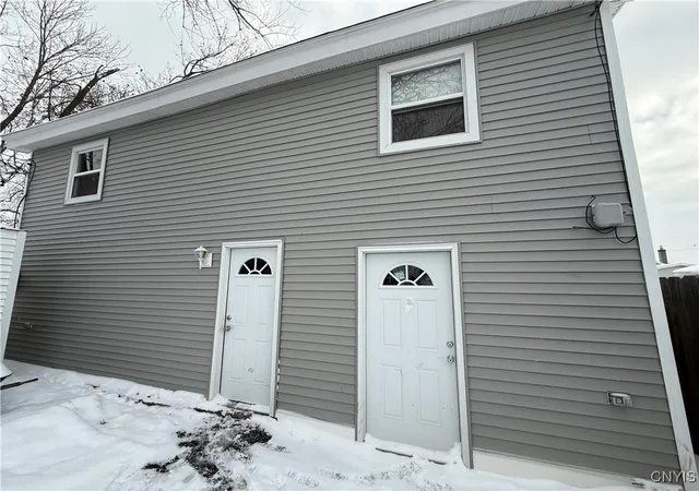 Photo 1 of Sale Pending at 125 W 1st Street, East Syracuse, NY 13057 | MLS# S1647246 | Listing updated on 2026-09-07