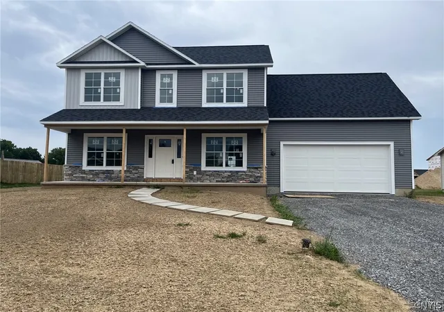Photo 1 of Single family home for sale at 114 Bloomfield St, Baldwinsville, NY 13027 | MLS# S1658306 | Listing updated on 2026-08-20