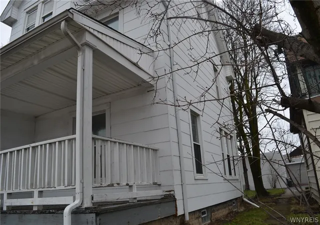 Photo 3 of Single family home for sale at 4670 Broadway, Depew, NY 14043 | MLS# B1658516 | Listing updated on 2026-09-10