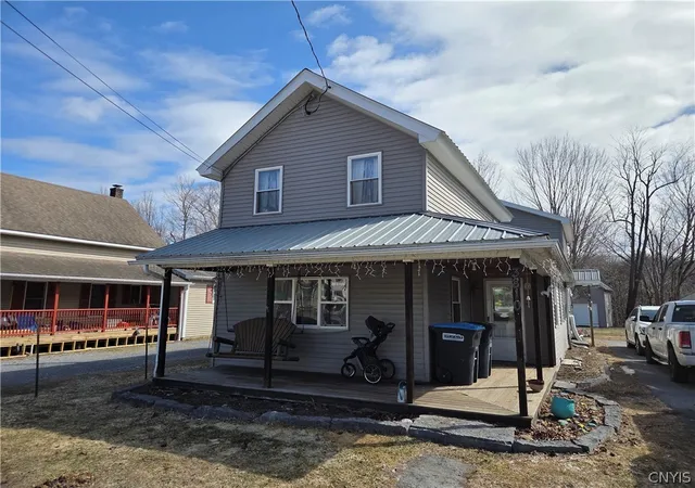 Photo 1 of Single family home for sale at 3810 Franklin St, Lyons Falls, NY 13368 | MLS# S1662161 | Listing updated on 2026-08-29
