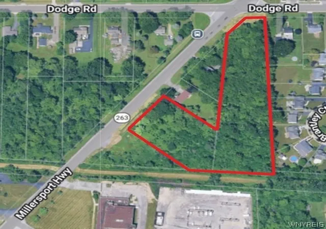 Photo 1 of Sale Pending at 899 Dodge Rd, Getzville, NY 14068 | MLS# B1662714 | Listing updated on 2026-09-14