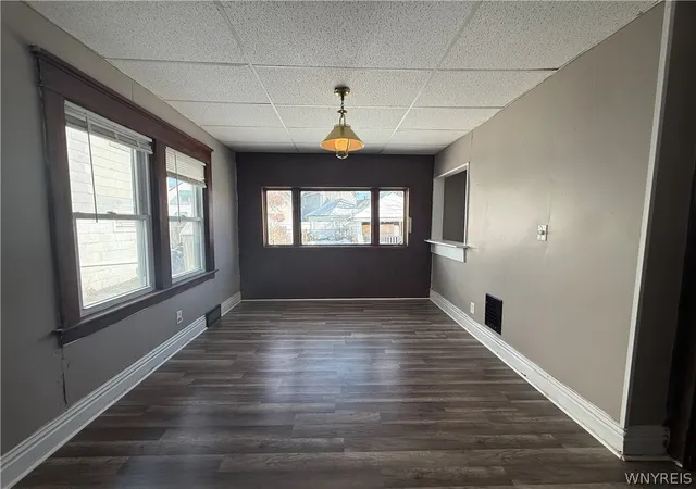 Photo 3 of Single family home for sale at 187 Condon Ave, Buffalo, NY 14207 | MLS# B1664412 | Listing updated on 2026-08-31