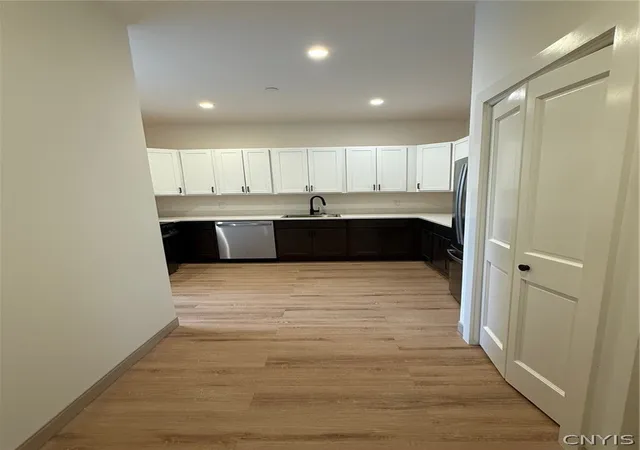 Photo 3 of Sale Pending at 1117 W Fayette St #212, Syracuse, NY 13204 | MLS# S1666121 | Listing updated on 2026-09-09