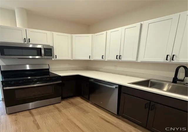 Photo 4 of Sale Pending at 1117 W Fayette St #212, Syracuse, NY 13204 | MLS# S1666121 | Listing updated on 2026-09-09