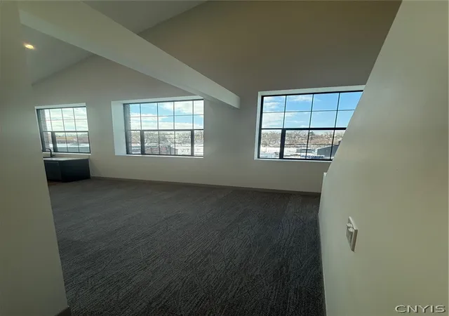 Photo 3 of Sale Pending at 1117 W Fayette St #311, Syracuse, NY 13204 | MLS# S1666528 | Listing updated on 2026-09-09