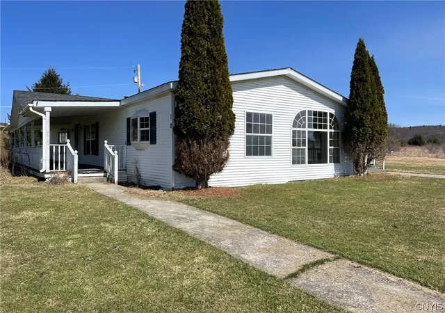 Photo 3 of Manufactured home for sale at 18 Albro Rd, Marathon, NY 13803 | MLS# S1669271 | Listing updated on 2026-09-22