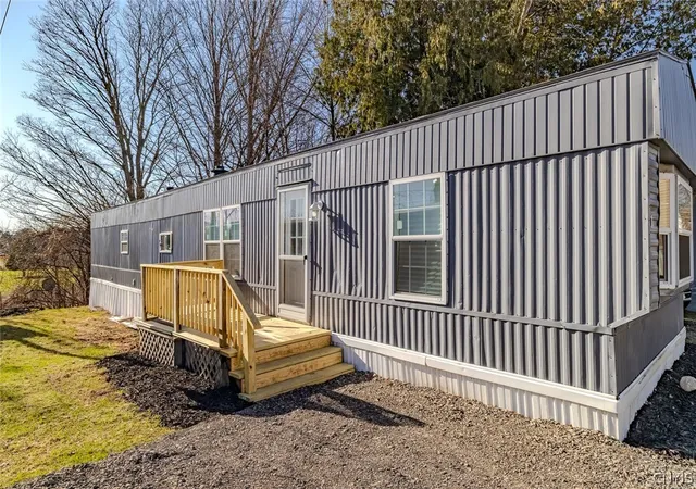 Photo 2 of Manufactured home for sale at 6940 Highbridge Rd Lot #1, Fayetteville, NY 13066 | MLS# S1669725 | Listing updated on 2026-08-25