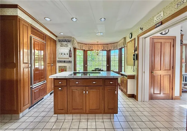 Photo 4 of Sale Pending at 6975 Sweetland Rd, Derby, NY 14047 | MLS# B1670257 | Listing updated on 2026-08-17