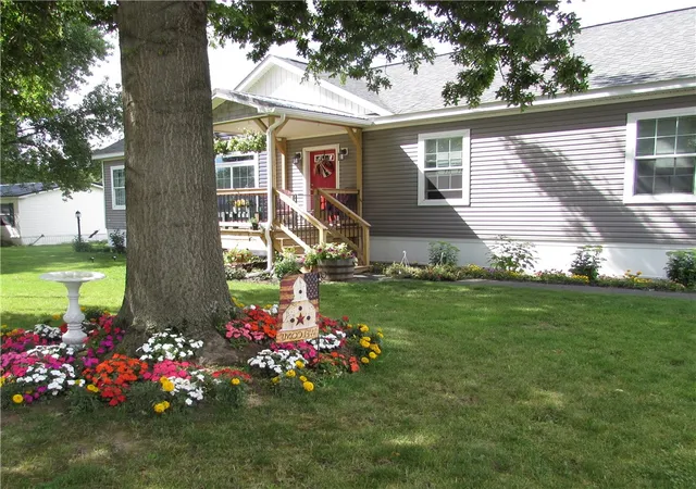Photo 2 of Manufactured home for sale at 81 Cayuga Dr, Lisle, NY 13797 | MLS# R1670035 | Listing updated on 2026-09-15