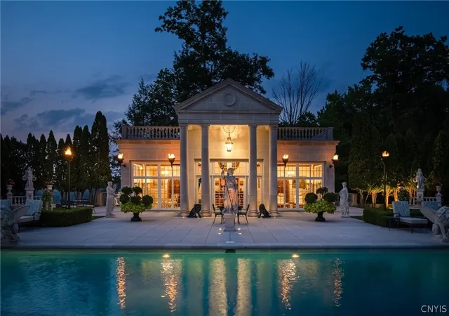 Photo 3 of Mansion for sale at 15 Meadowood Ln, Binghamton, NY 13901 | MLS# S1656208 | Listing updated on 2026-08-27