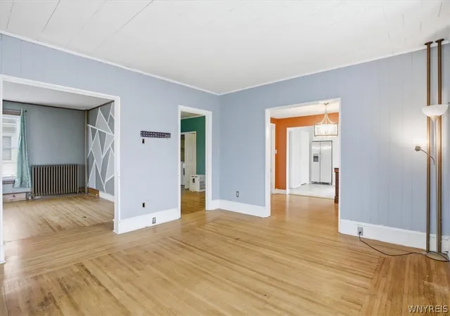 Photo 3 of Single family home for sale at 9918 Cayuga Dr, Niagara Falls, NY 14304 | MLS# B1670788 | Listing updated on 2026-08-31