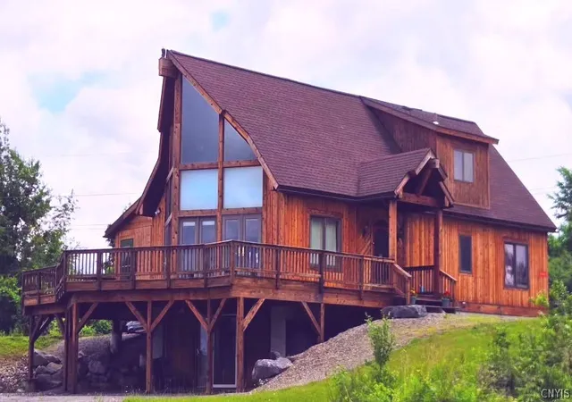 Photo 1 of Sale Pending at 4000 Bishop Hl Rd, Marcellus, NY 13108 | MLS# S1670151 | Listing updated on 2026-09-04