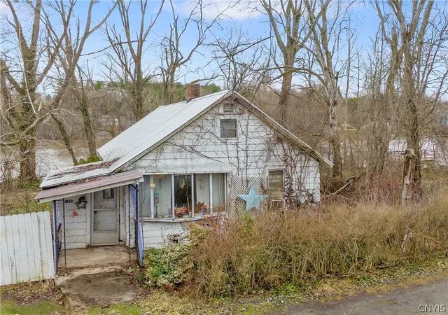 Photo 1 of Single family home for sale at 7445 Gordon Rd, Baldwinsville, NY 13027 | MLS# S1669185 | Listing updated on 2026-08-27