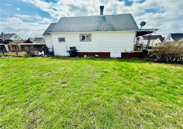 Photo 4 of Single family home for sale at 535 20th Street, Niagara Falls, NY 14301 | MLS# B1671354 | Listing updated on 2026-08-20