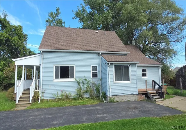 Photo 1 of Single family home for sale at 173 Girard Ave, Cheektowaga, NY 14227 | MLS# B1672593 | Listing updated on 2026-09-11