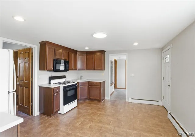 Photo 3 of Single family home for sale at 173 Girard Ave, Cheektowaga, NY 14227 | MLS# B1672593 | Listing updated on 2026-09-11