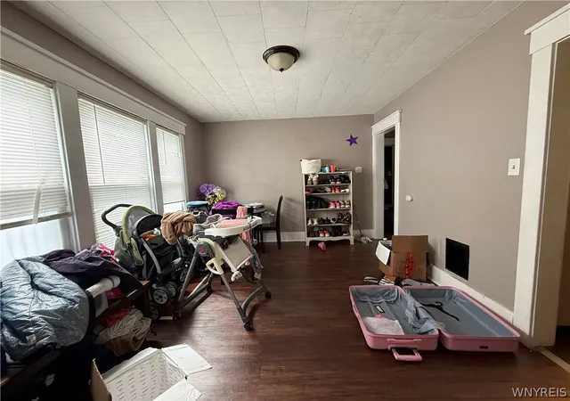 Photo 4 of Single family home for sale at 333 Crowley Ave, Buffalo, NY 14207 | MLS# B1670641 | Listing updated on 2026-08-31