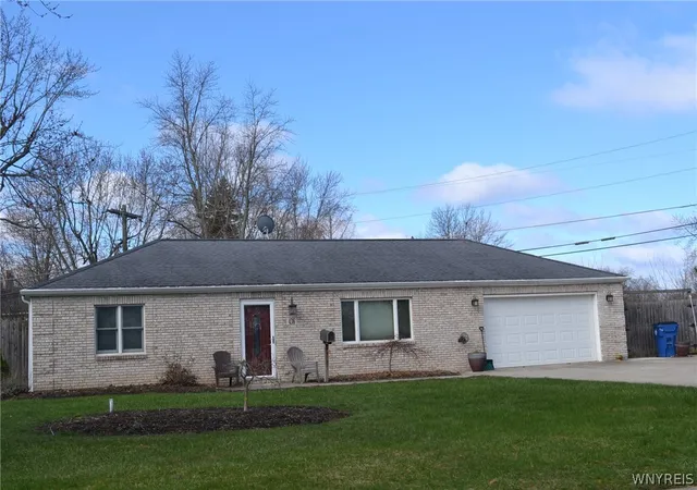 Photo 1 of Single family home for sale at 436 Campus Dr, Buffalo, NY 14226 | MLS# B1673317 | Listing updated on 2026-09-16