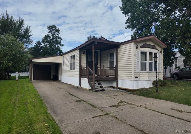 Manufactured home for sale at 13 Rippleway Dr #197, Hamburg, NY 14075 | MLS# B1672706