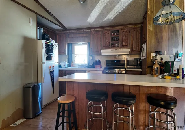 Photo 3 of Manufactured home for sale at 13 Rippleway Dr #197, Hamburg, NY 14075 | MLS# B1672706 | Listing updated on 2026-09-11