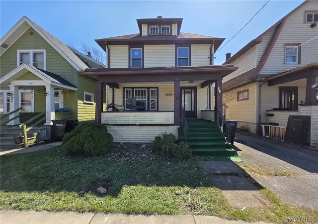 Photo 1 of Single family home for sale at 1841 South Ave, Niagara Falls, NY 14305 | MLS# B1672088 | Listing updated on 2026-09-14