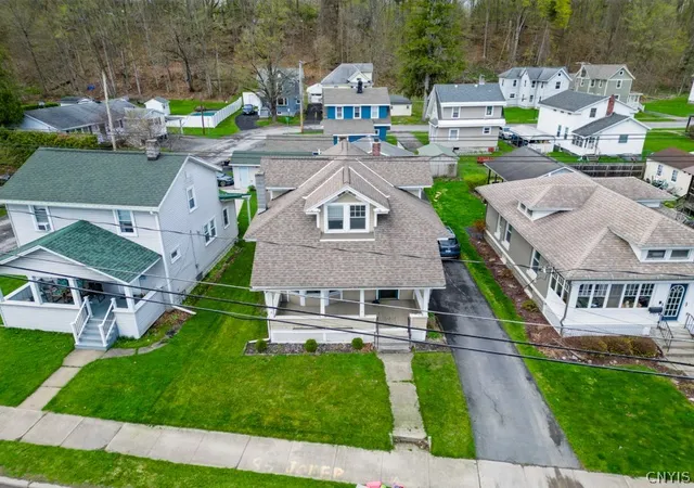 Photo 3 of Sale Pending at 420 Otsego St, Ilion, NY 13357 | MLS# S1674923 | Listing updated on 2026-08-27