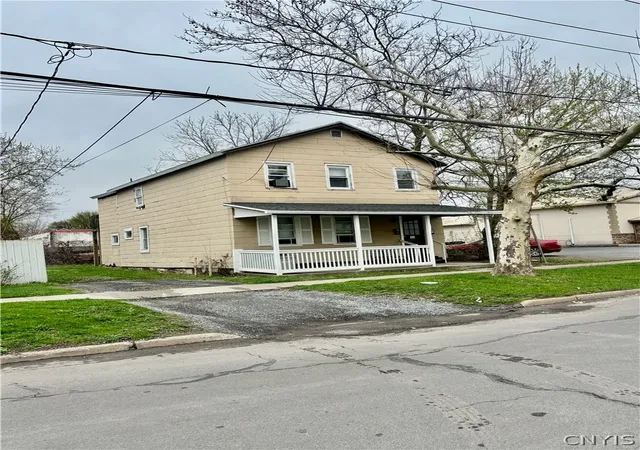 Multi family home for sale at 13 Wall St, Auburn, NY 13021 | MLS# S1674966