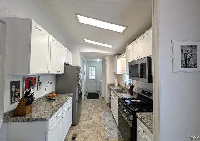 Photo 3 of Sale Pending at 5600 Shute #65 Rd, La Fayette, NY 13084 | MLS# S1674930 | Listing updated on 2026-08-30