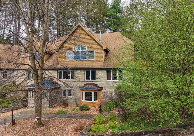 Photo 3 of Sale Pending at 8867 Cazenovia Rd, Pompey, NY 13035 | MLS# S1674976 | Listing updated on 2026-08-27