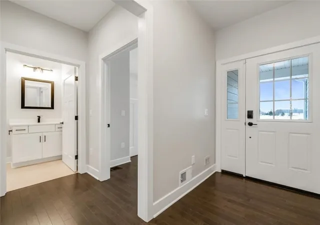 Photo 3 of Sale Pending at 237 Cos Grande, Rochester, NY 14618 | MLS# R1672549 | Listing updated on 2026-08-27