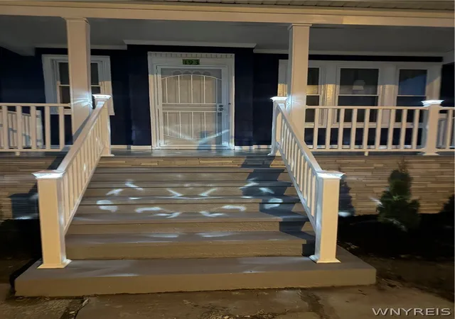Photo 2 of Single family home for sale at 193 Lockwood Ave, Buffalo, NY 14220 | MLS# B1676097 | Listing updated on 2026-09-02