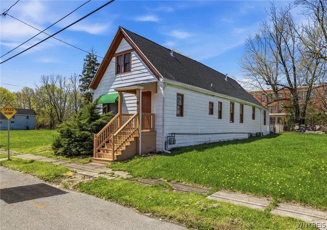 Multi family home for sale at 214 Shumway St, Buffalo, NY 14212 | MLS# B1677082