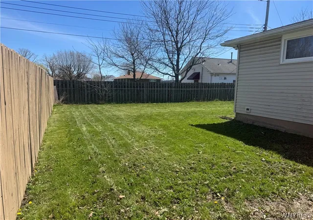 Photo 3 of Sale Pending at 9 Banko Dr, Depew, NY 14043 | MLS# B1676747 | Listing updated on 2026-08-04