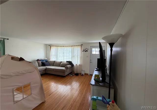 Photo 3 of Sale Pending at 75 Saint Jude Dr, Buffalo, NY 14218 | MLS# B1677498 | Listing updated on 2026-09-08