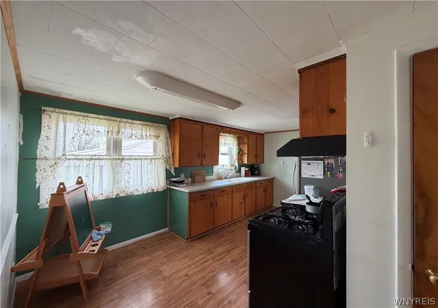 Photo 4 of Sale Pending at 75 Saint Jude Dr, Buffalo, NY 14218 | MLS# B1677498 | Listing updated on 2026-09-08
