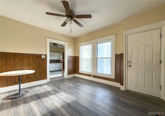 Listing Photo 5 - Condo for sale in building located at 370 Breckenridge St, Buffalo, NY 14213